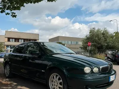Usata Jaguar X-type Executive 131 CV (96 kW) 2006 Verde Berlina