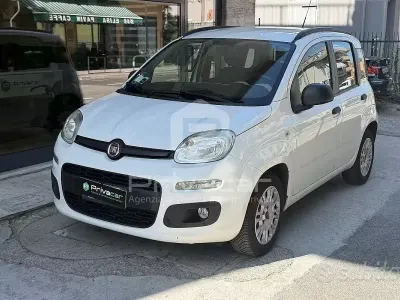 Usata Fiat Panda Pop 69 CV (50 kW) 2014 Bianco Utilitaria
