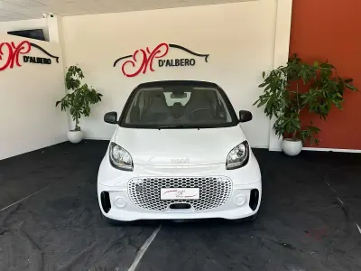 Usata Smart ForTwo Coupé Passion 60 kW (82 CV) 2022 Bianco Utilitaria
