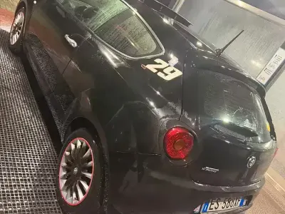 Usata Alfa Romeo MiTo 85 CV (62 kW) 2013 Nero Utilitaria