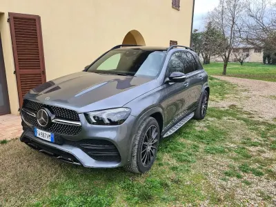 Usata Mercedes GLE300 Premium 245 CV (180 kW) 2019 Grigio SUV