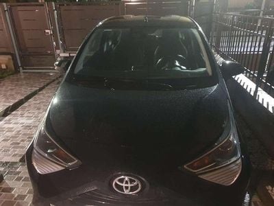 Usata Toyota Aygo Connect Style 72 CV (52 kW) 2021 Nero Utilitaria