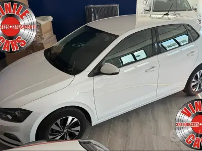 Usata VW Polo Comfortline 80 CV (58 kW) 2021 Bianco Utilitaria