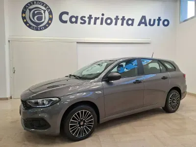 Usata Fiat Tipo City Life 131 CV (96 kW) 2022 Grigio Station wagon
