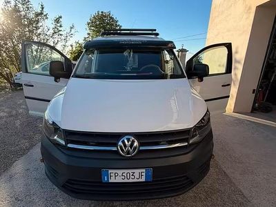 Usata VW Caddy 102 CV (75 kW) 2018 Bianco Monovolume