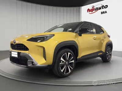 Gebraucht Toyota Yaris Cross 116 PS (85 kW) 2022 Gelb SUV