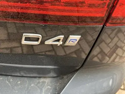 Usata Volvo V60 2019 Blu Station wagon