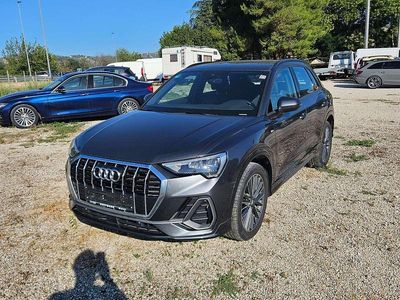 Usata Audi Q3 S-Line 190 CV (139 kW) 2019 Daytona perla SUV