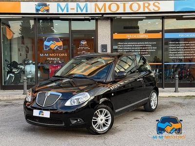 Usata Lancia Ypsilon 69 CV (50 kW) 2011 Nero Utilitaria