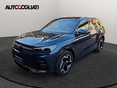 Usata VW Tiguan R-line 150 CV (110 kW) 2025 Blu/azzurro SUV