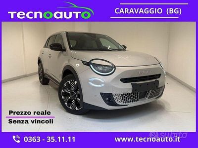 Usata Fiat 600 La Prima 101 CV (74 kW) 2025 Beige SUV