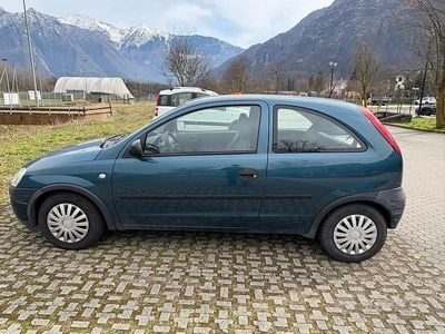 Usata Opel Corsa 2001 Verde Utilitaria