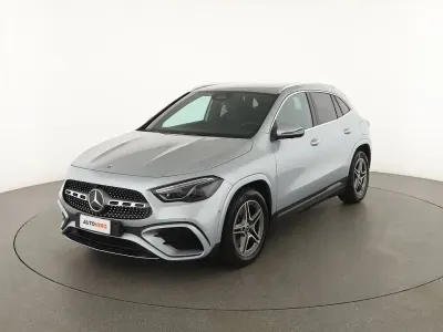 Usata Mercedes GLA200 AMG line 150 CV (110 kW) 2024 Argento SUV