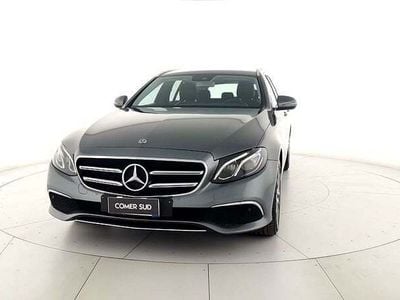 Mercedes 220