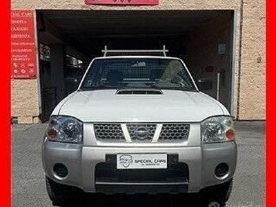 Usata Nissan Navara 190 CV (139 kW) 2010 Bianco Pick-up
