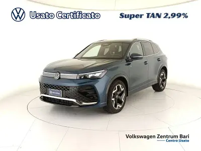 Usata VW Tiguan R-line 150 CV (110 kW) 2025 Blu SUV