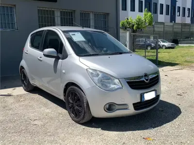 Begagnad Opel Agila Enjoy 68 HK (50 kW) 2011 Grå Halvkombi