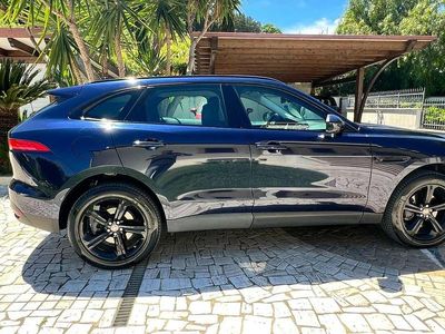 Usata Jaguar F-Pace Prestige 179 CV (131 kW) 2017 Blu/azzurro SUV