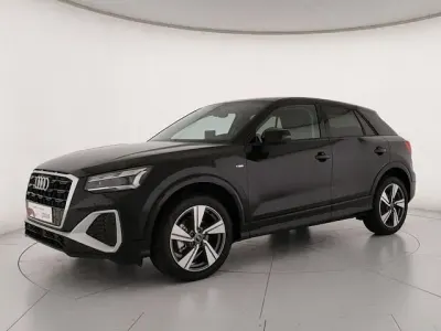 Nuova Audi Q2 S-Line 150 CV (110 kW) 2026 Nero mythos metallizzato SUV