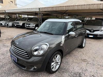 Usata Mini Cooper D Countryman 111 CV (81 kW) 2011 Marrone SUV