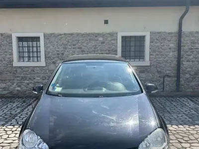 Usata VW Golf V 102 CV (75 kW) 2007 Berlina