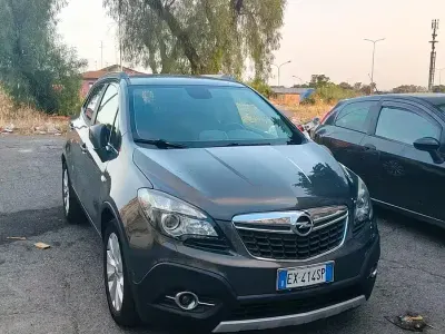 Usata Opel Mokka 131 CV (96 kW) 2014 Nero SUV