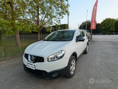 Usata Nissan Qashqai Visia 116 CV (85 kW) 2013 Bianco SUV