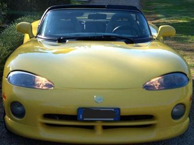 Usata Chrysler Viper 381 CV (280 kW) 1995 Giallo Cabrio