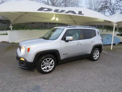 Usata Jeep Renegade Limited 120 CV (88 kW) 2016 Argento SUV