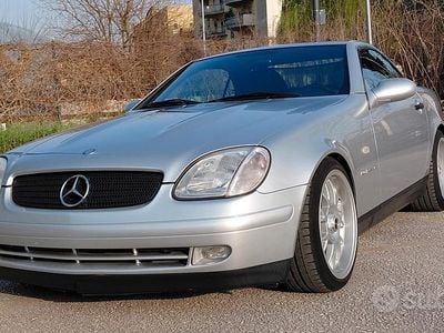 Usata Mercedes SLK230 193 CV (141 kW) 1999 Grigio Cabrio