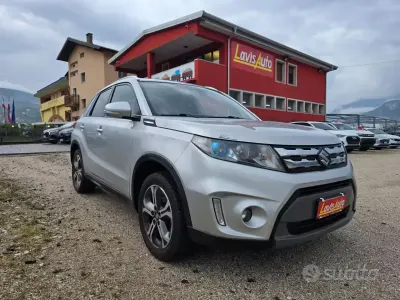 Second-hand Suzuki Vitara 120 CP (88 kW) 2016 Gri SUV