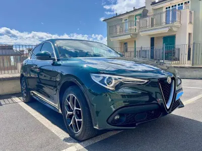 Usata Alfa Romeo Stelvio Business 190 CV (139 kW) 2020 Verde SUV