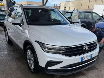 Begagnad VW Tiguan Life 150 HK (110 kW) 2021 Other SUV