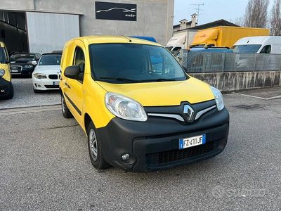 Usata Renault Kangoo LIMITED 110 CV (80 kW) 2019 Giallo Monovolume