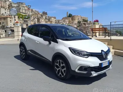Usata Renault Captur Intens 90 CV (66 kW) 2018 Bianco SUV