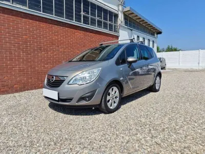 Usata Opel Meriva Cosmo 120 CV (88 kW) 2013 Beige Monovolume