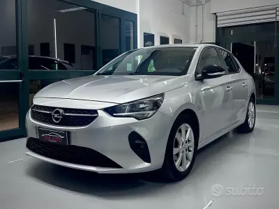Usata Opel Corsa Edition 102 CV (75 kW) 2022 Grigio Utilitaria