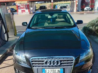 Usata Audi A4 143 CV (105 kW) 2012 Nero Station wagon