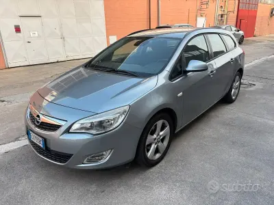 Brugt Opel Astra Cosmo 115 HK (84 kW) 2011 Blå Stationcar