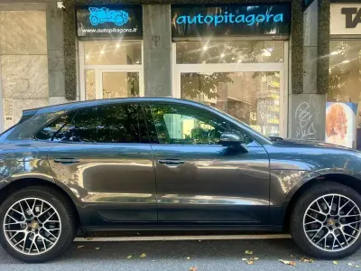 Usata Porsche Macan 252 CV (185 kW) 2018 Grigio SUV