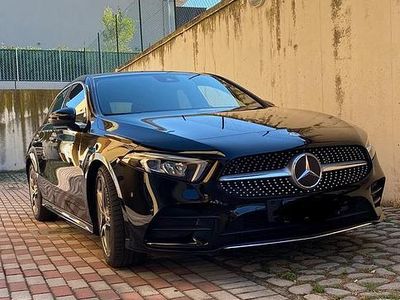 Usata Mercedes A180 Premium 116 CV (85 kW) 2019 Nero Berlina