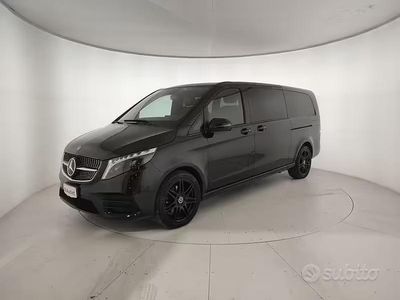 Usata Mercedes V250 2023 Nero Monovolume