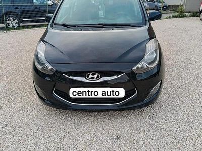 Usata Hyundai ix20 Comfort 90 CV (66 kW) 2011 Blu Utilitaria