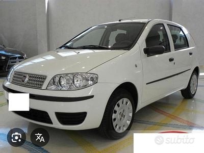 Usata Fiat Punto Classica 59 CV (43 kW) 2011 Grigio Utilitaria