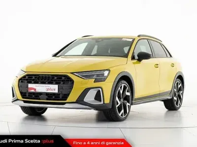 Usata Audi A3 Comfort 150 CV (110 kW) 2024 Giallo pitone metallizzato SUV