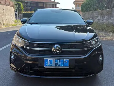 Usata VW Taigo R-line 150 CV (110 kW) 2022 Nero SUV