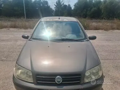 Usata Fiat Punto 69 CV (50 kW) 2007 Grigio Utilitaria