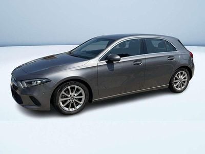 Usata Mercedes A180 116 CV (85 kW) 2020 Grigio Berlina
