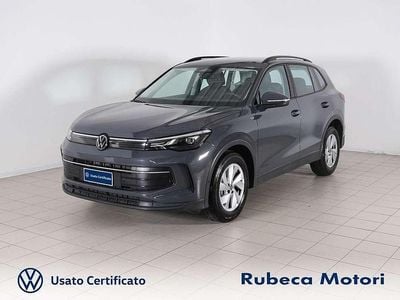 Usata VW Tiguan Life 150 CV (110 kW) 2024 Grigio SUV