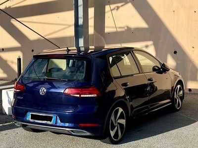 Usata VW Golf VII Highline 110 CV (80 kW) 2019 Berlina